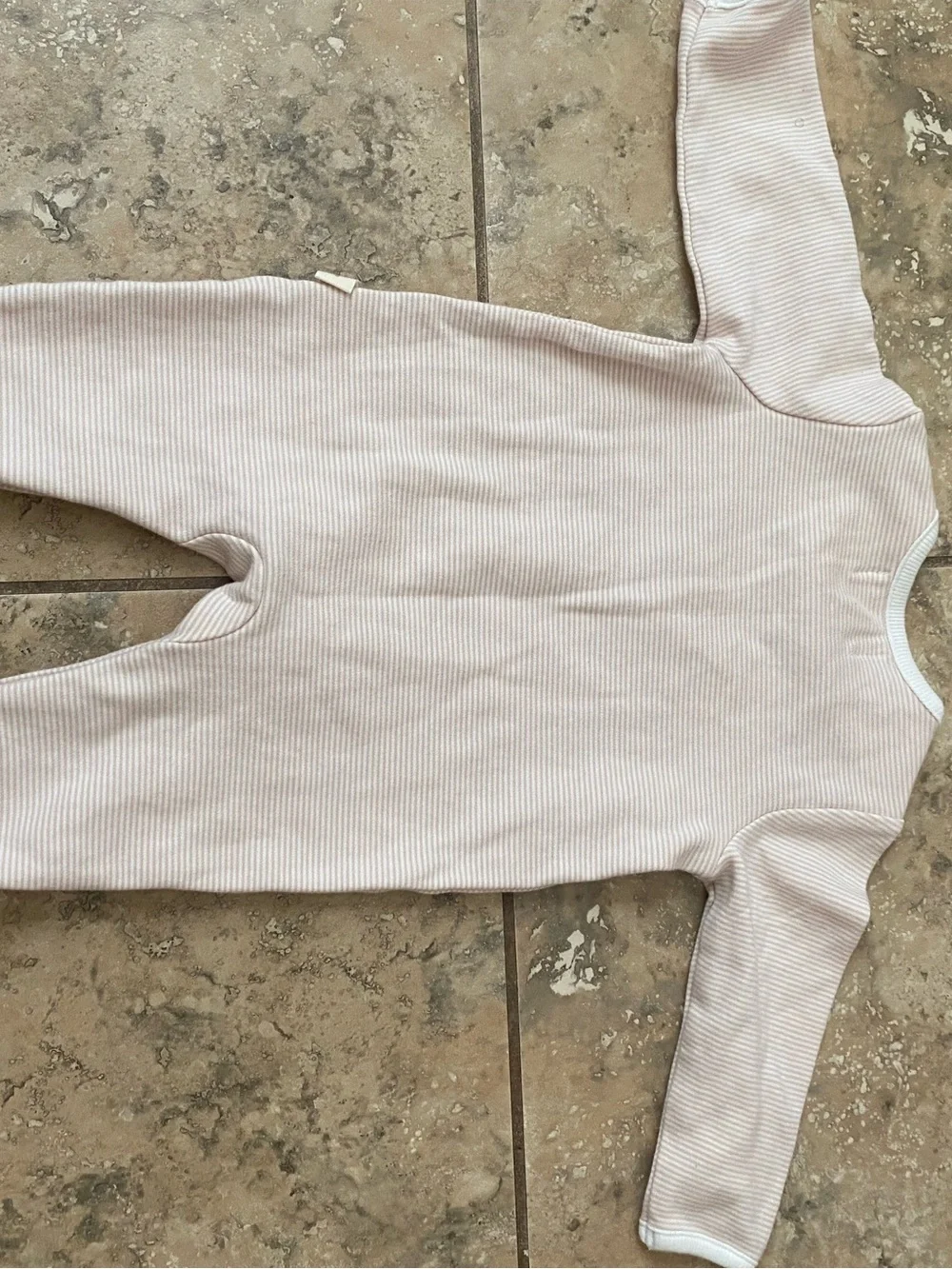 Albetta Crochet Nature Soft Pink Toadstool Mushroom Appliqué 0-3 mon Baby Romper